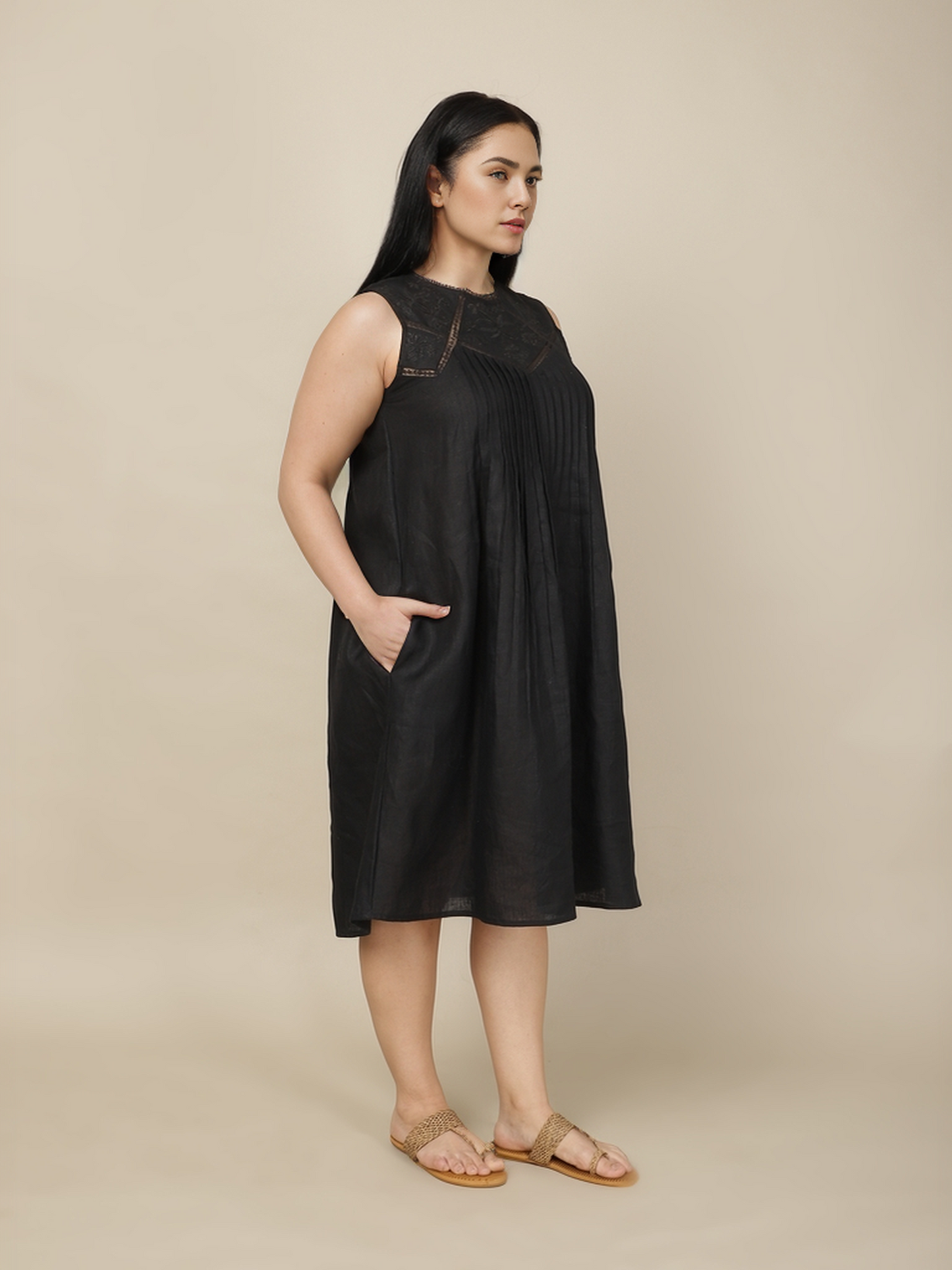 Lace reverie black linen dress