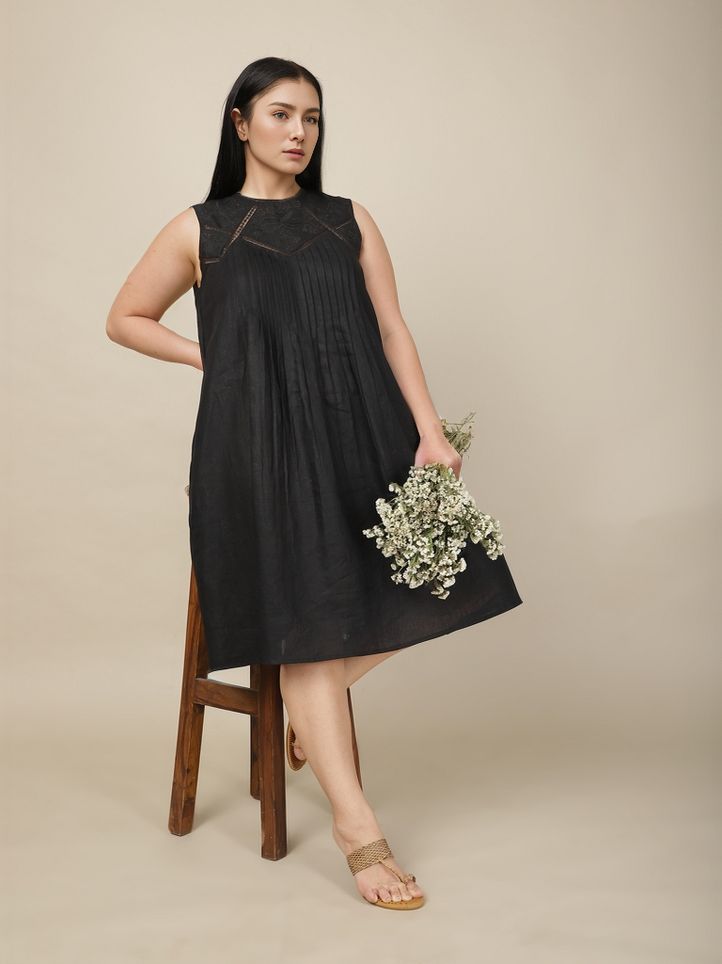 Lace reverie black linen dress